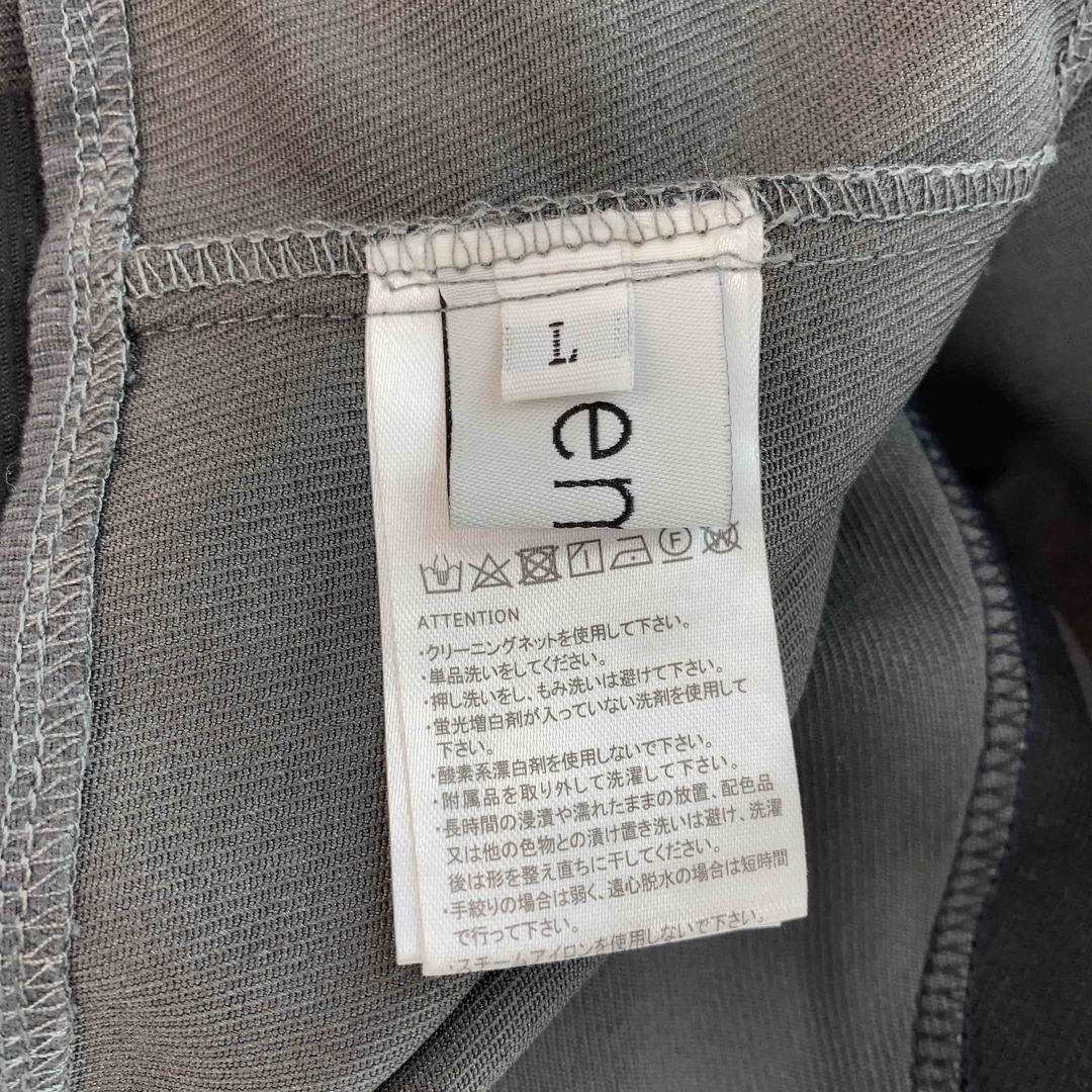 emi+ エミプラス ブラック グレー バイカラー レディース 半袖シャツ/ブラウス レディースのトップス(シャツ/ブラウス(半袖/袖なし))の商品写真