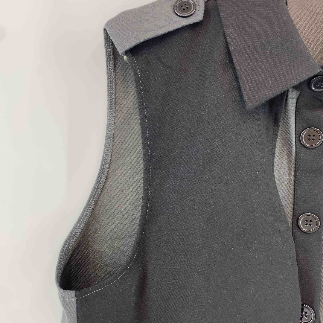emi+ エミプラス ブラック グレー バイカラー レディース 半袖シャツ/ブラウス レディースのトップス(シャツ/ブラウス(半袖/袖なし))の商品写真