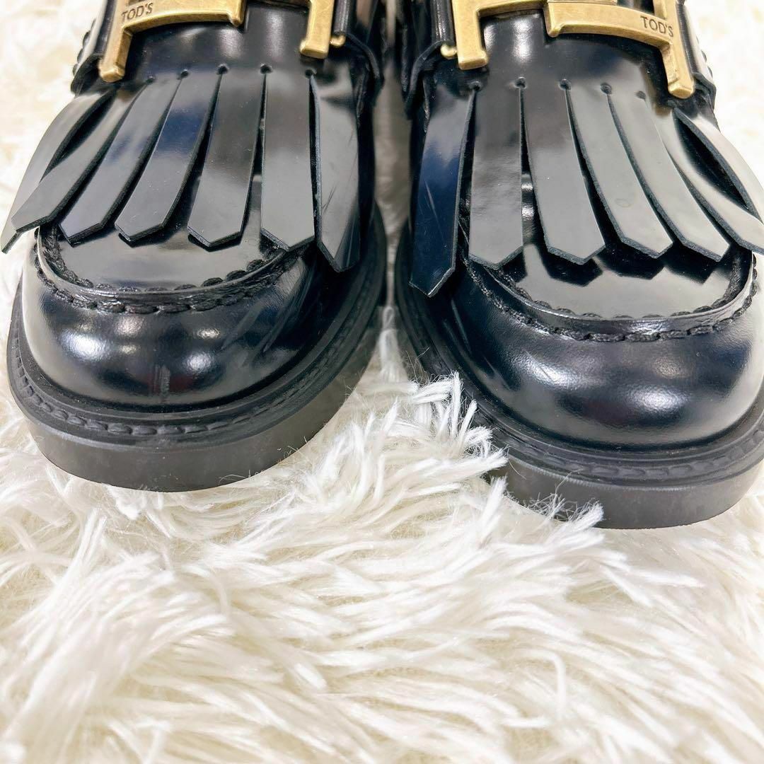 美品　TOD's トッズ　ケイト　タッセル　ローファー　厚底　37 1/2 レディースの靴/シューズ(ローファー/革靴)の商品写真