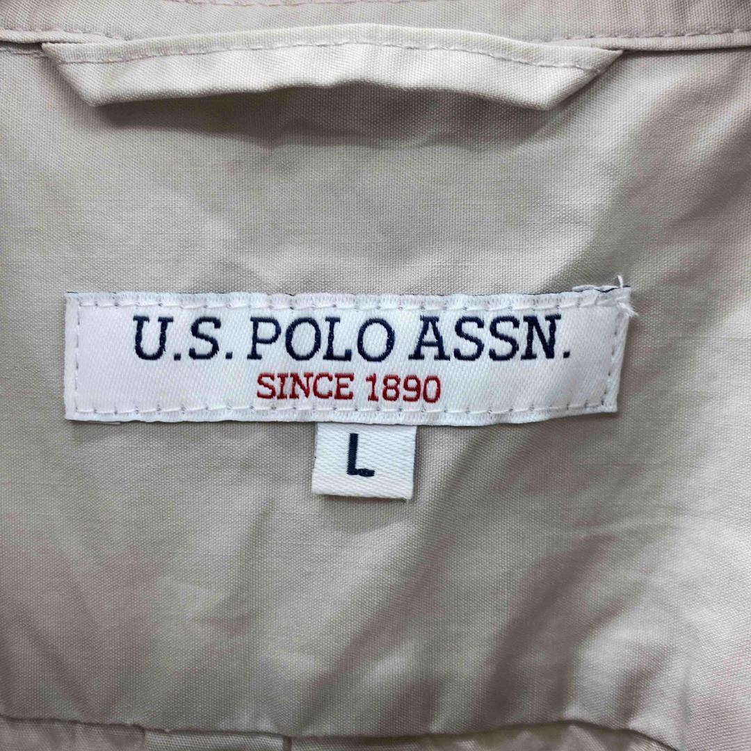 U.S.POLO ASSN 薄ベージュグレー　一部変色あり　サイズŁ　メンズ 半袖シャツ メンズのトップス(シャツ)の商品写真