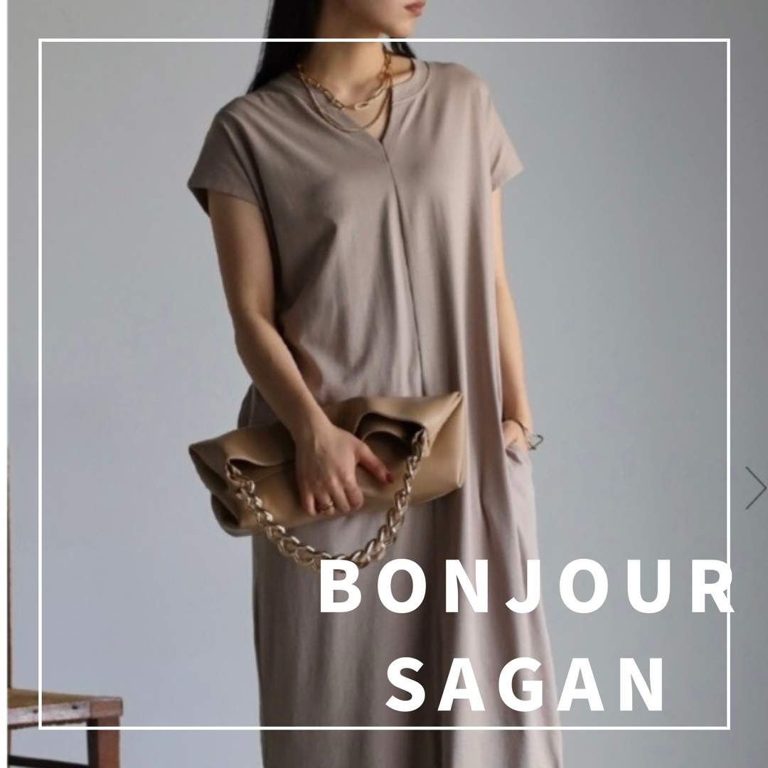 BONJOUR SAGAN(ボンジュールサガン)の"新品・タグ付"キーネックTシャツワンピース /BONJOUR SAGAN レディースのワンピース(ロングワンピース/マキシワンピース)の商品写真