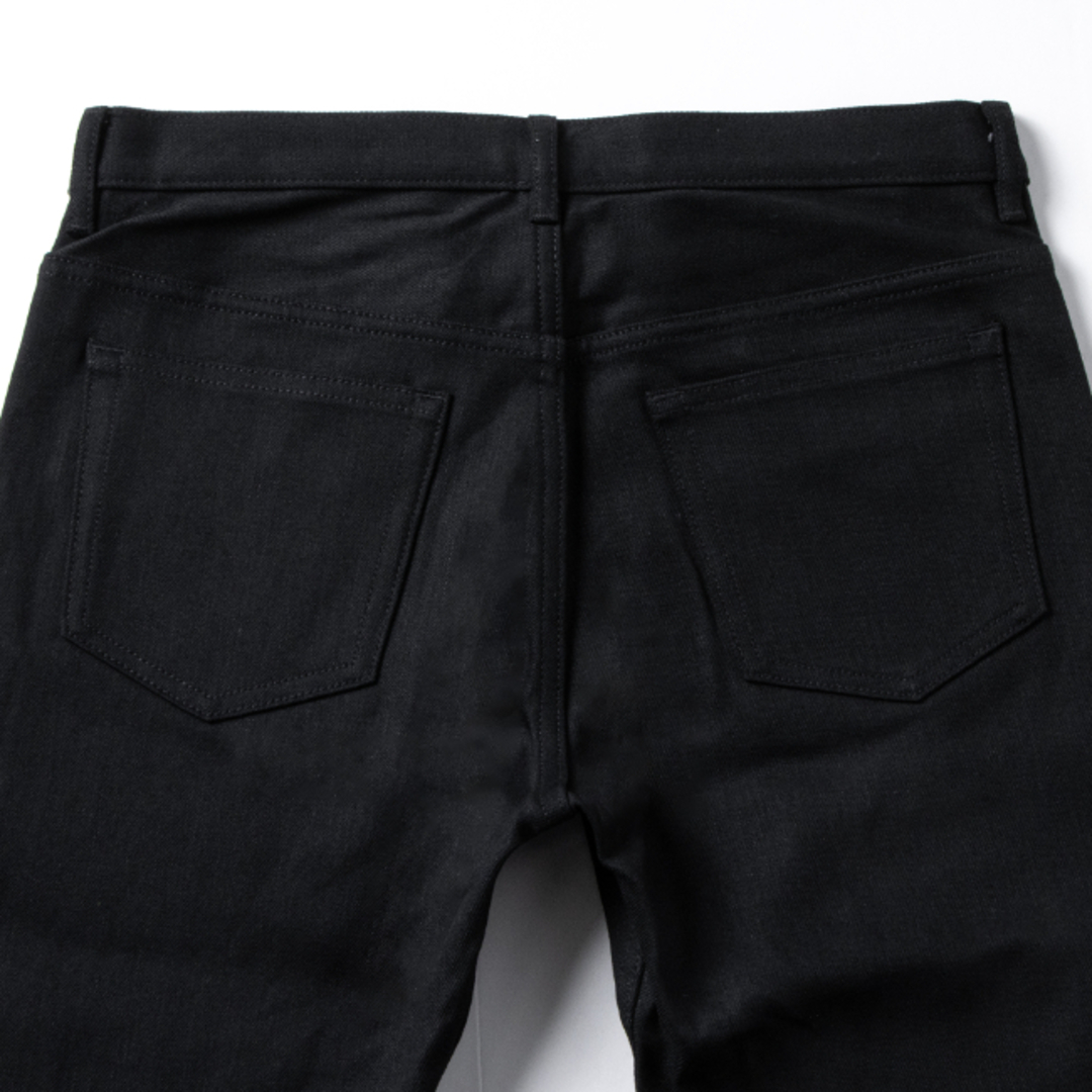 A.P.C(アーペーセー)のアーペーセー/A.P.C. パンツ アパレル メンズ NEW STANDARD デニムパンツ NOIR M09001-COZZS-LZZ _0410ff メンズのパンツ(デニム/ジーンズ)の商品写真