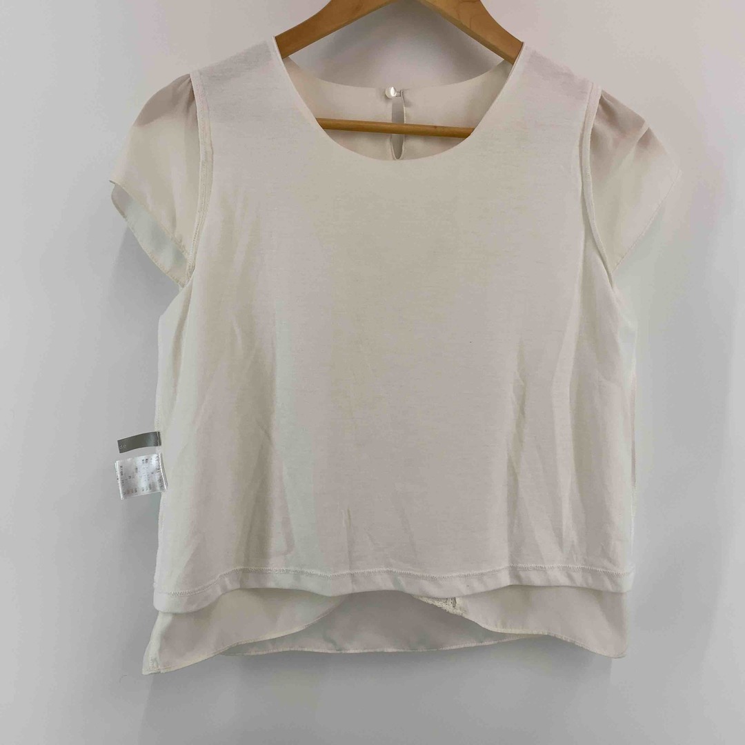ef-de(エフデ)のef-de エフデ 白　ホワイト　インナー　サイズ9　レディース 半袖シャツ/ブラウス レディースのトップス(カットソー(半袖/袖なし))の商品写真