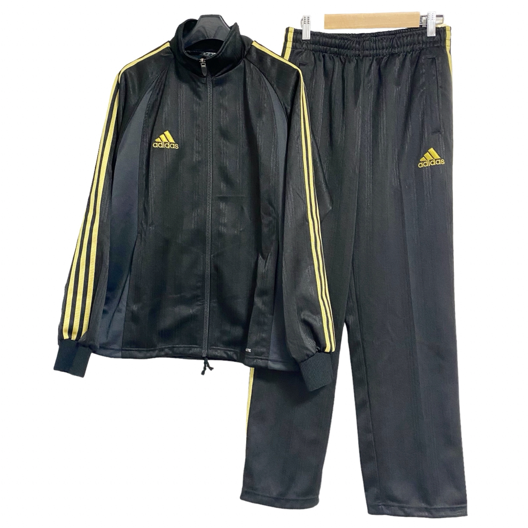 adidas(アディダス)の美品　adidasアディダス　トラックジャケットセットアップ　黒金　M ジャージ スポーツ/アウトドアのトレーニング/エクササイズ(ウォーキング)の商品写真