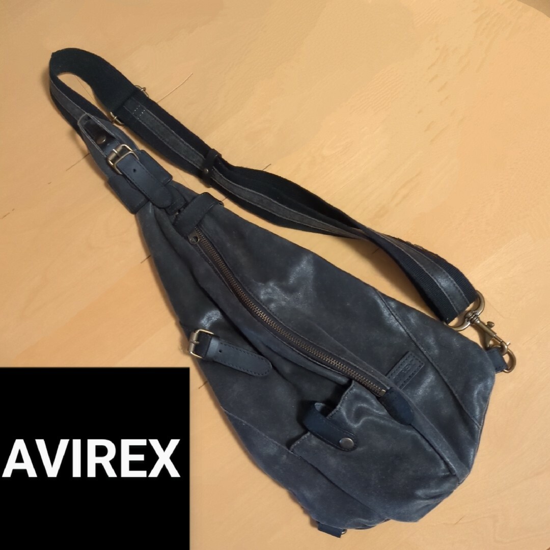 AVIREX(アヴィレックス)のAVIREX ボディバッグ メンズのバッグ(ボディーバッグ)の商品写真