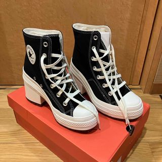 CONVERSE - 【新品未使用】"韓国限定"厚底ヒールコンバース　23.5cm CONVERSE