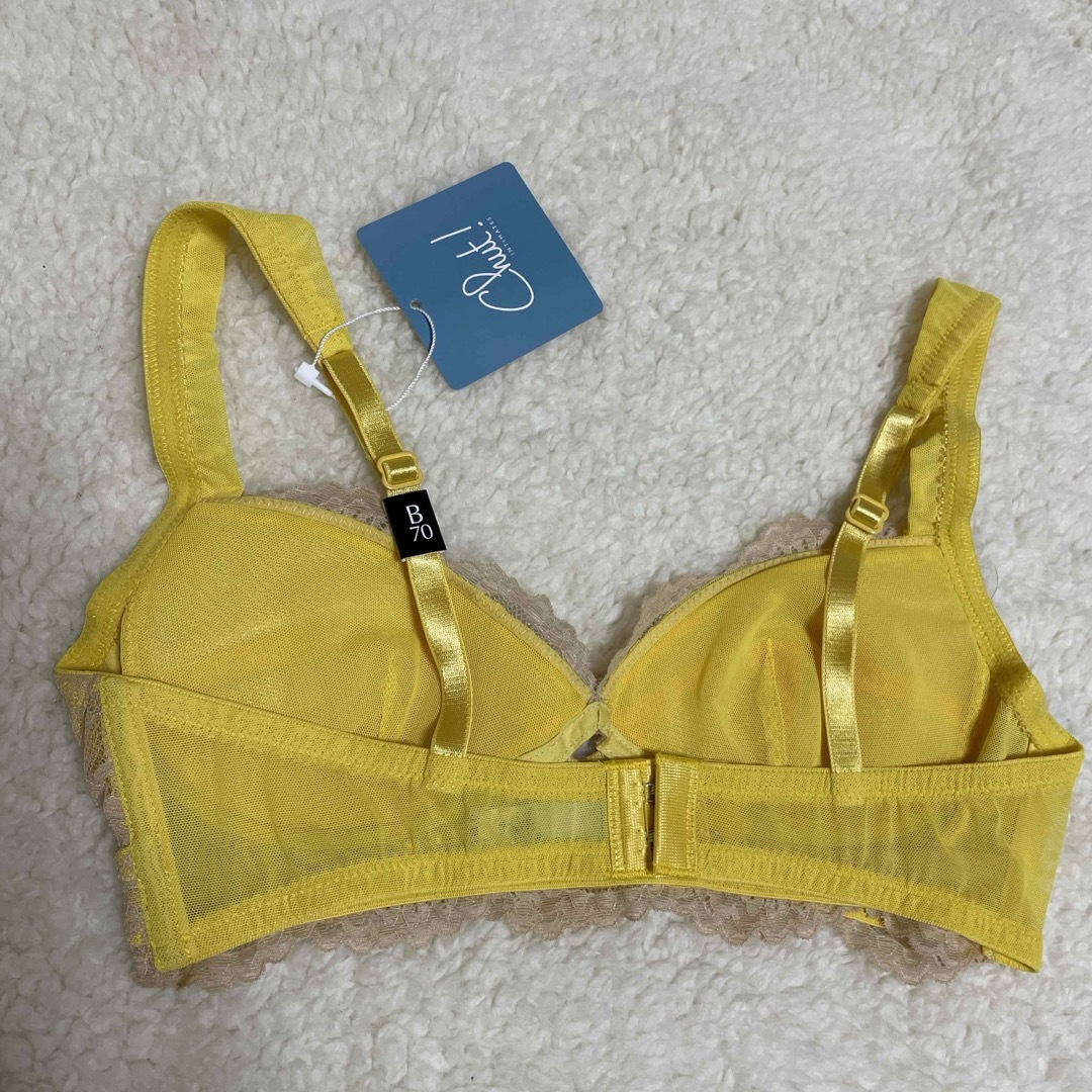 Chut! INTIMATES(シュットインティメイツ)のChut! INTIMATES ノンワイヤーブラ レディースの下着/アンダーウェア(ブラ)の商品写真