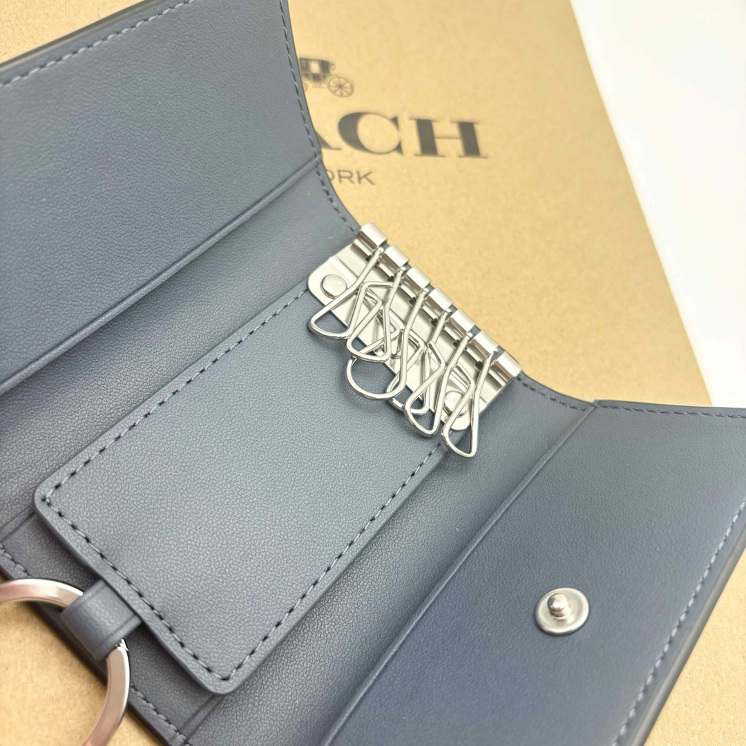 COACH(コーチ)の【COACH☆新品】6 リング キー ケース！クロスグレイン レザー！デニム！ レディースのファッション小物(キーケース)の商品写真