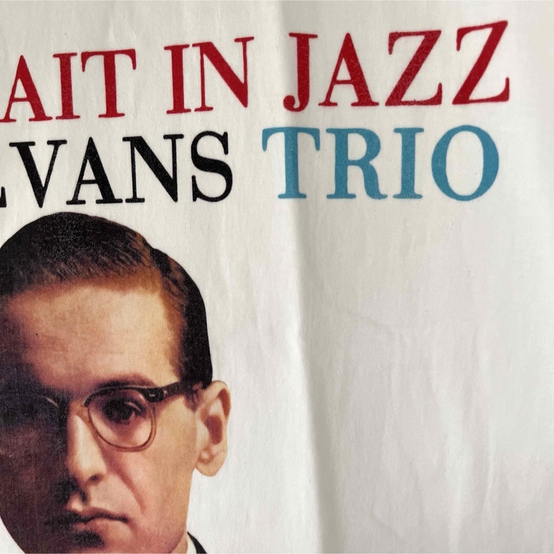 GILDAN(ギルタン)のBILL EVANS  TRIO /XLサイズ/ホワイト メンズのトップス(Tシャツ/カットソー(半袖/袖なし))の商品写真