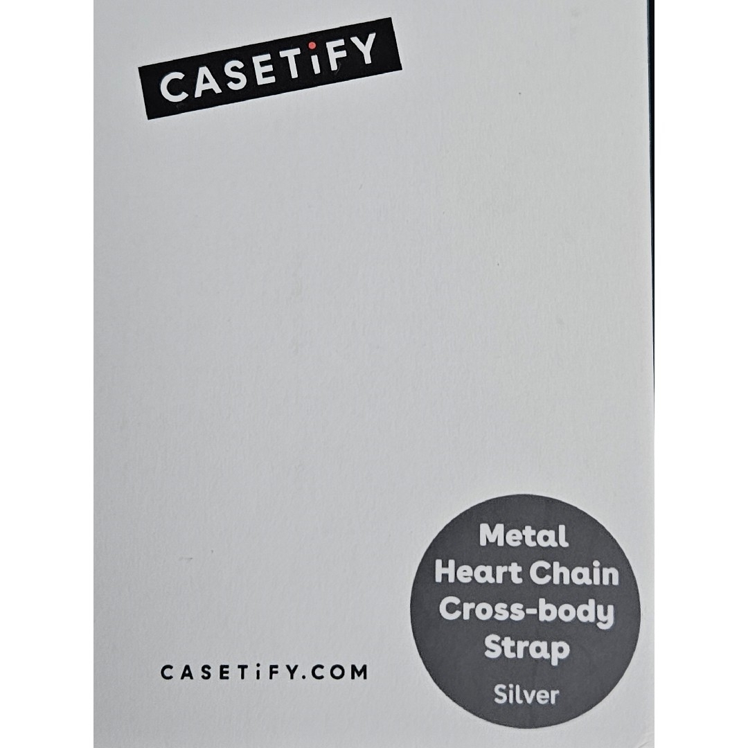 CASETiFY Metal Heart Cross-body Strap スマホ/家電/カメラのスマホアクセサリー(ネックストラップ)の商品写真