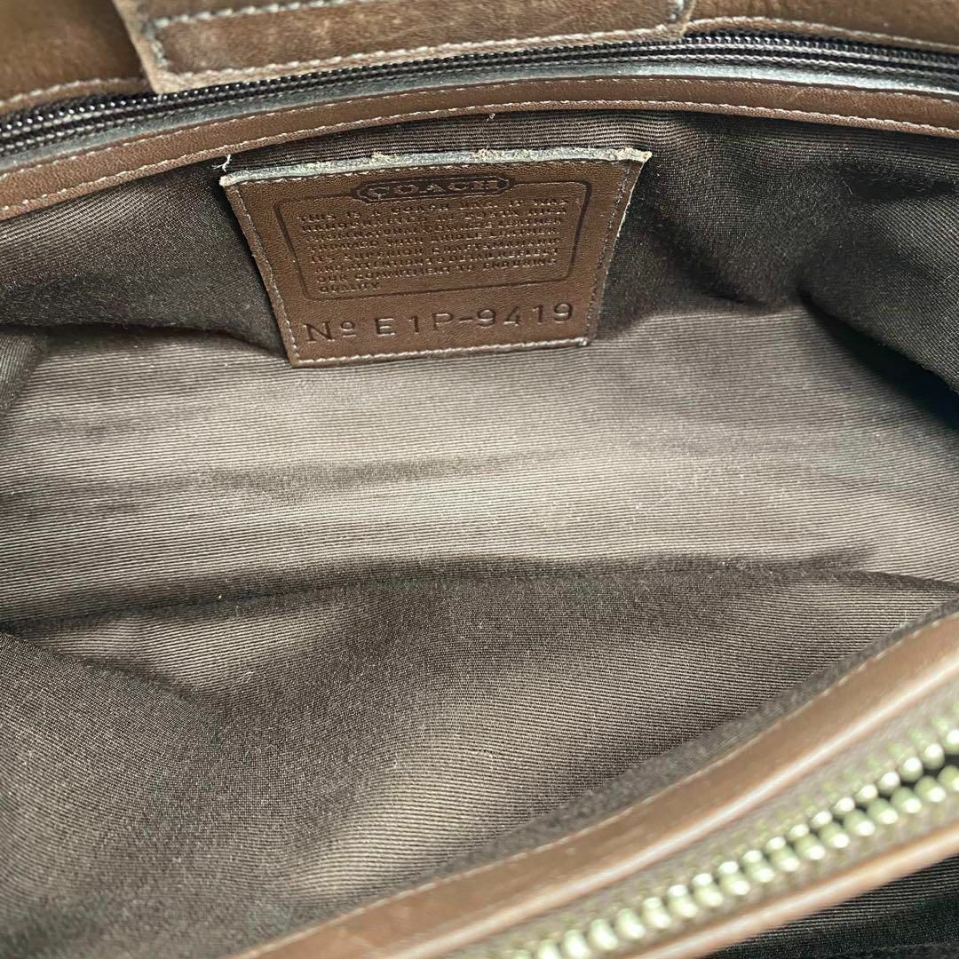 COACH(コーチ)のCOACH コーチ ハンドバッグ ブラウン 茶色 レザー チャーム付き レディースのバッグ(ハンドバッグ)の商品写真