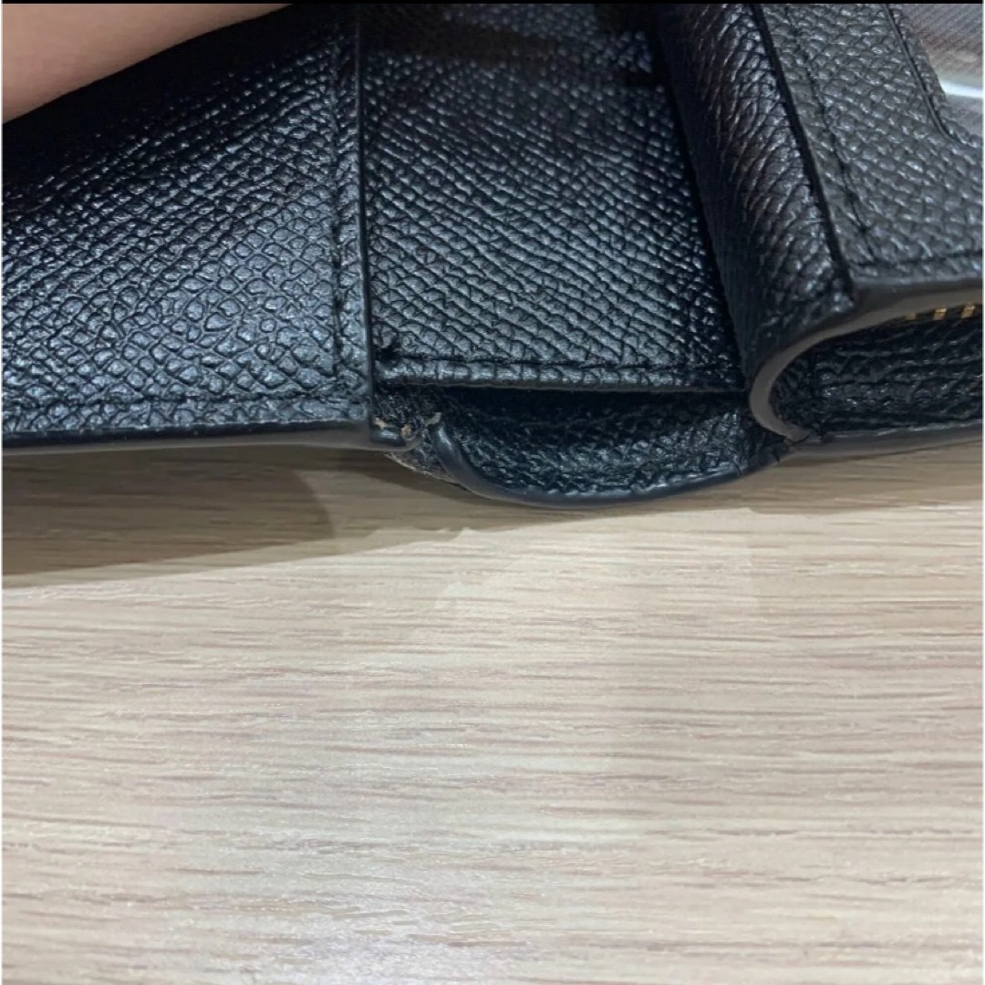 COACH(コーチ)のCOACH 黒 二つ折り財布 レディースのファッション小物(財布)の商品写真