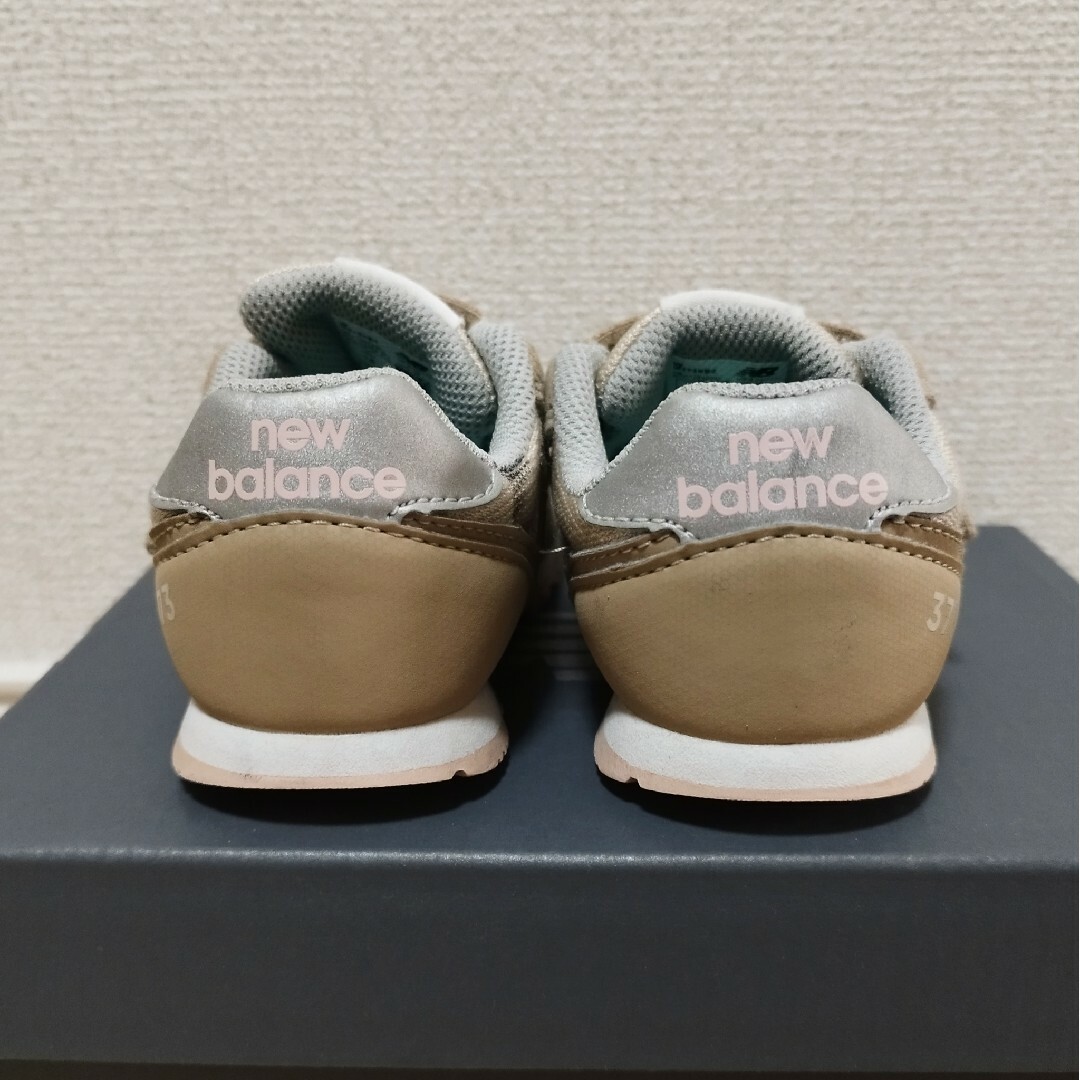 New Balance(ニューバランス)のニューバランス 373 スニーカー ベージュ 14cm キッズ/ベビー/マタニティのベビー靴/シューズ(~14cm)(スニーカー)の商品写真