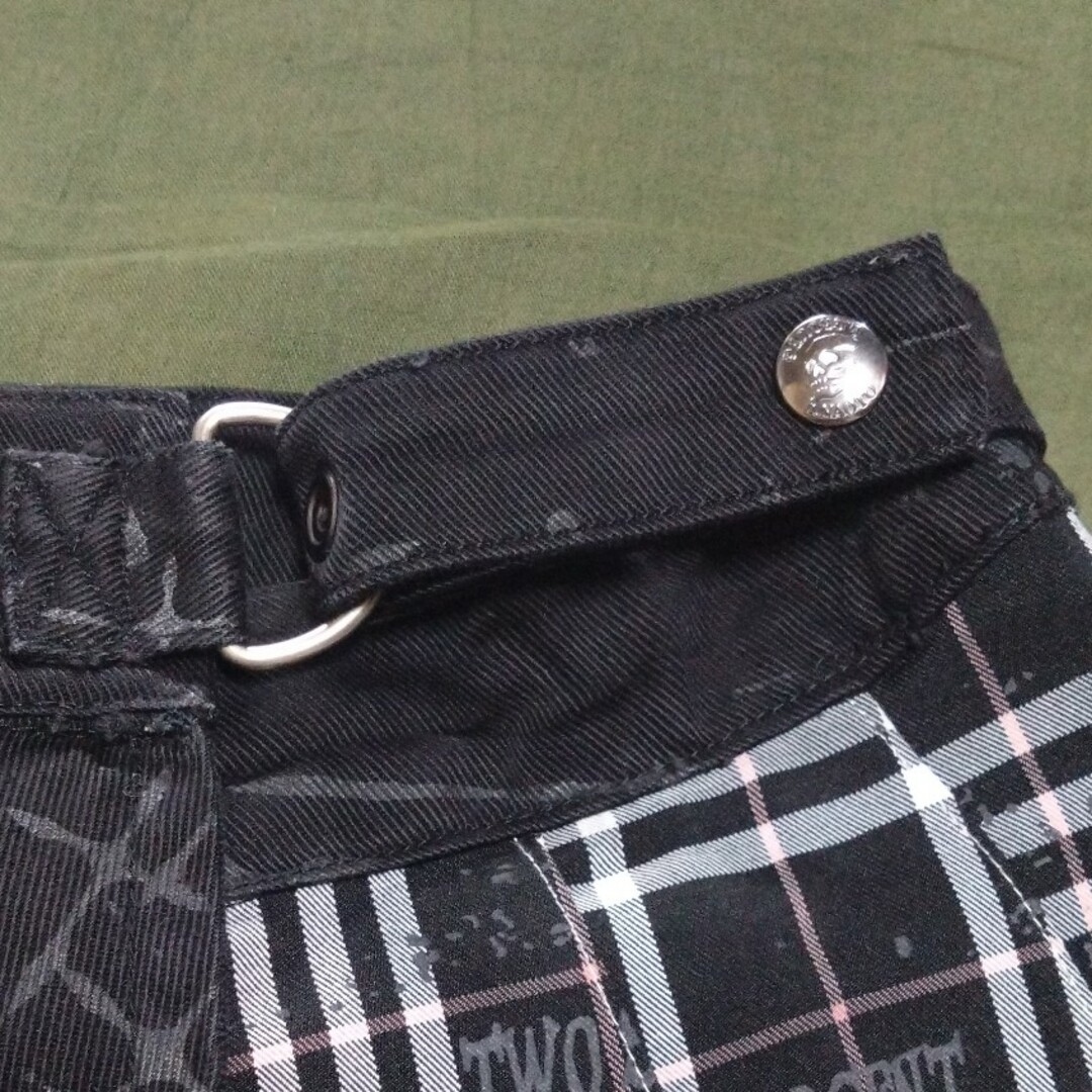 h.naoto(エイチナオト)のh.naoto ANARCHY スカート 黒 白 チェック ロック パンク レディースのスカート(ひざ丈スカート)の商品写真