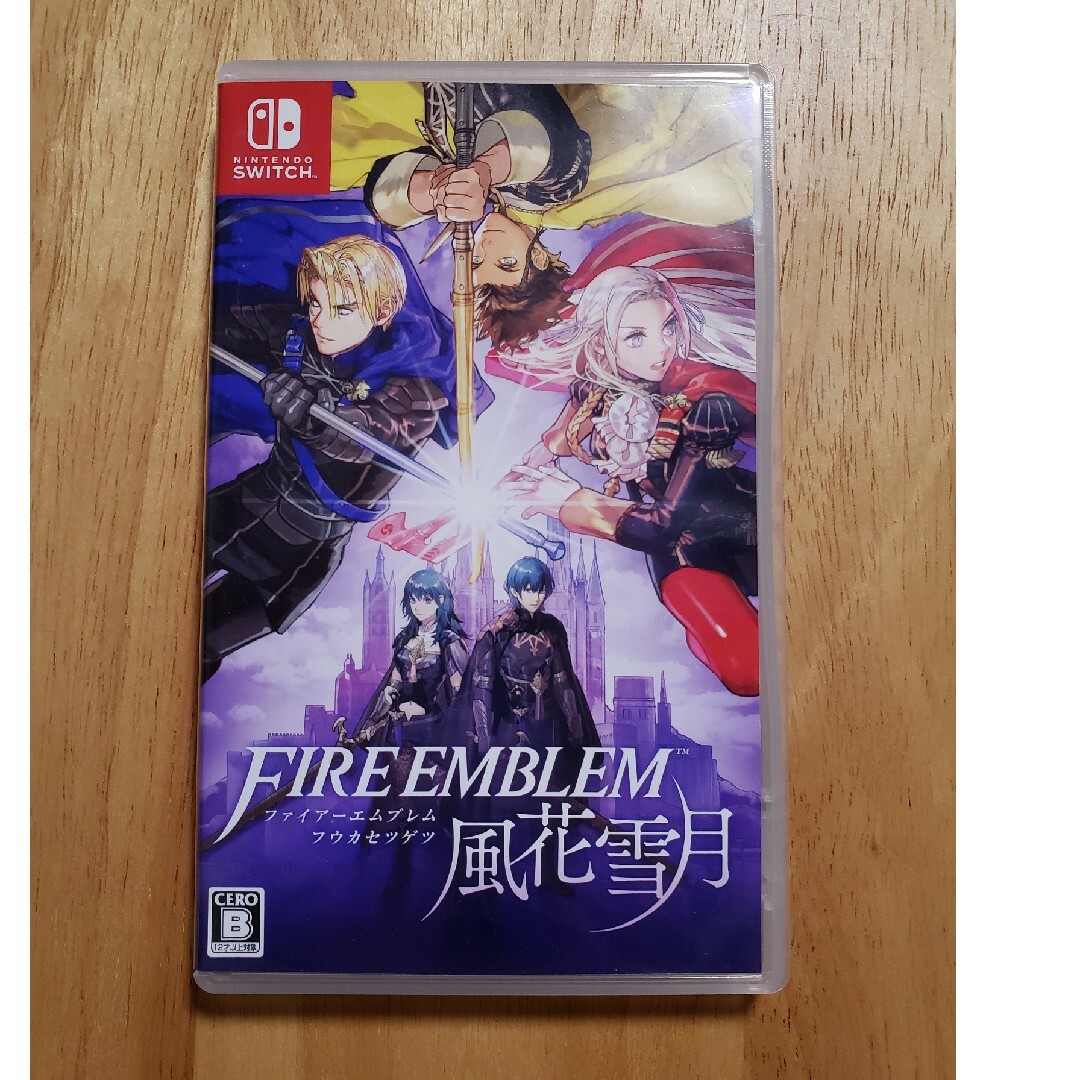 ファイアーエムブレム風花雪月 Switch エンタメ/ホビーのゲームソフト/ゲーム機本体(家庭用ゲームソフト)の商品写真