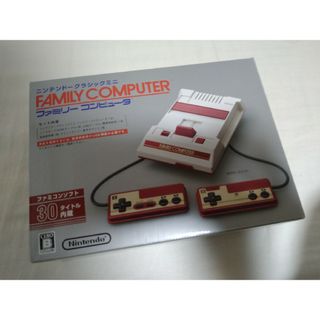 Nintendo  ニンテンドークラシックミニ ファミリーコンピュータ(家庭用ゲーム機本体)