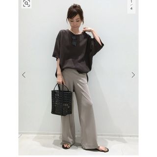 アパルトモンドゥーズィエムクラス(L'Appartement DEUXIEME CLASSE)のAMERICANA S/S Thermal P/O ブラウン(カットソー(半袖/袖なし))