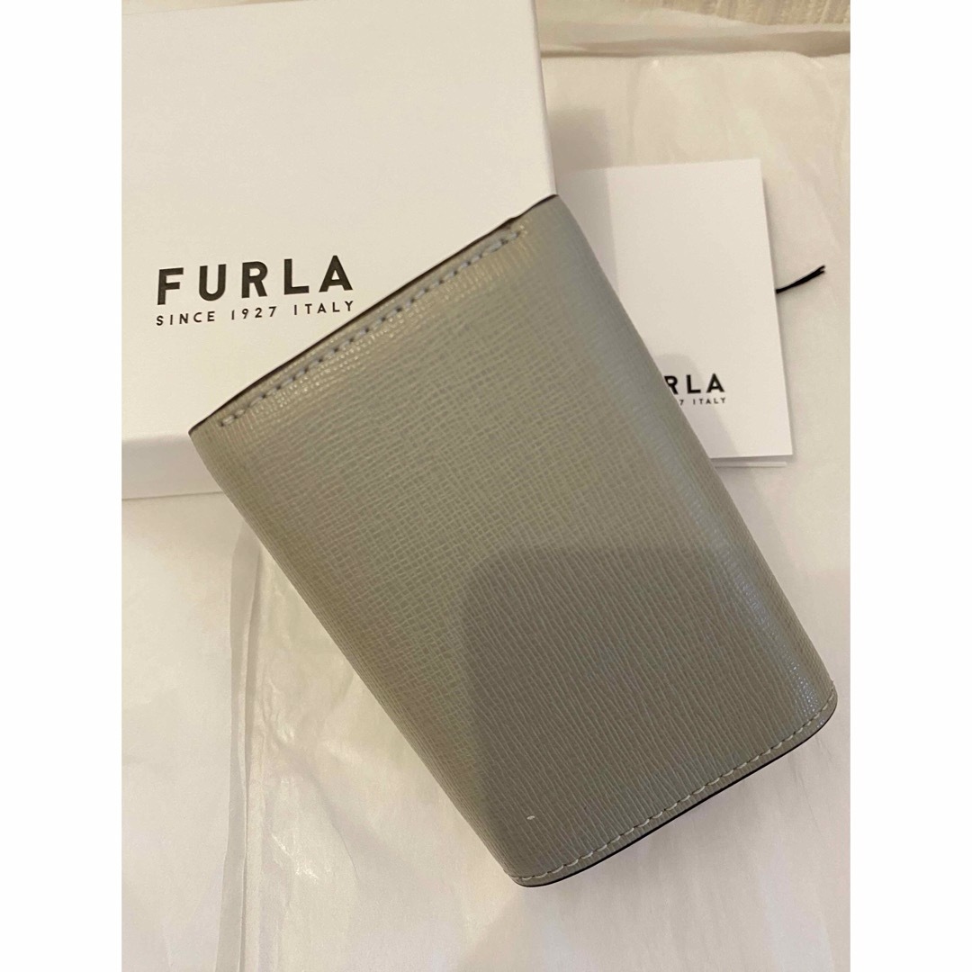 Furla(フルラ)のFURLAフルラ　三つ折り財布 バビロン　BABYLON ミニ財布　グレー レディースのファッション小物(財布)の商品写真