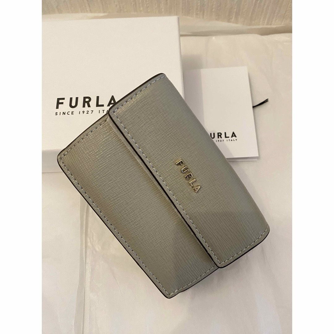 Furla(フルラ)のFURLAフルラ　三つ折り財布 バビロン　BABYLON ミニ財布　グレー レディースのファッション小物(財布)の商品写真