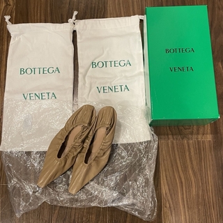 Bottega Veneta - ボッテガヴェネタ　アーモンド　パンプス
