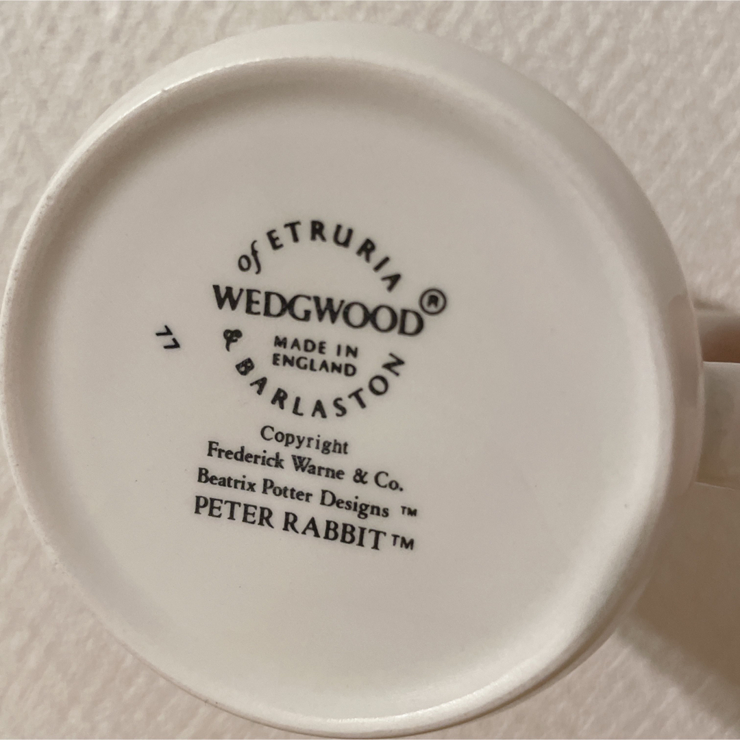 WEDGWOOD(ウェッジウッド)のウェッジウッド ピーターラビット マグカップ インテリア/住まい/日用品のキッチン/食器(グラス/カップ)の商品写真