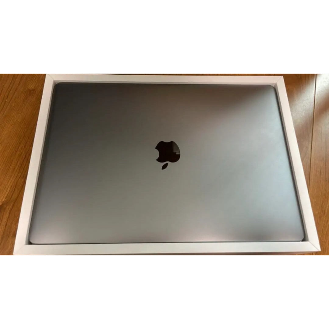 MacBook Pro 13 inch 2022 スマホ/家電/カメラのPC/タブレット(ノートPC)の商品写真