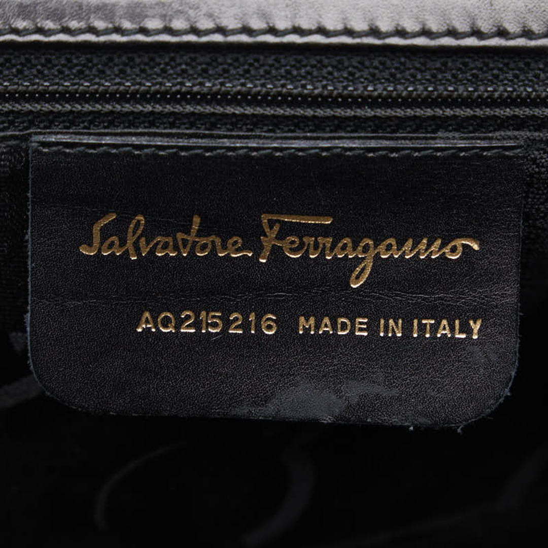 Salvatore Ferragamo(サルヴァトーレフェラガモ)のサルヴァトーレフェラガモ ヴァラリボン ハンドバッグ ショルダーバッグ 2WAY レザー レディース Salvatore Ferragamo 【1-0150718】 レディースのバッグ(ハンドバッグ)の商品写真