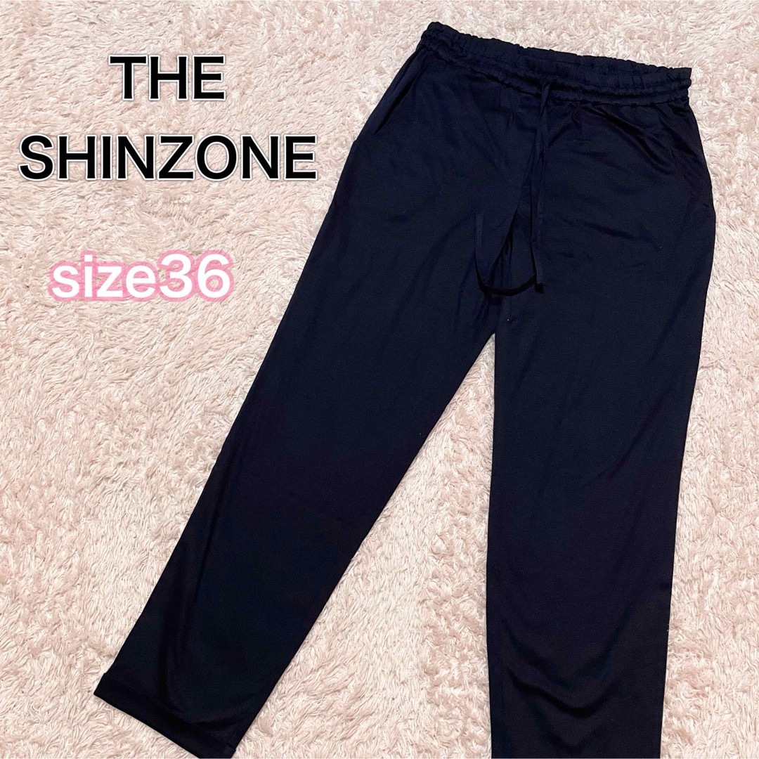 Shinzone(シンゾーン)の【未使用】ザシンゾーン　イージーパンツ　テーパード　ブラック　サイズ36 レディースのパンツ(カジュアルパンツ)の商品写真