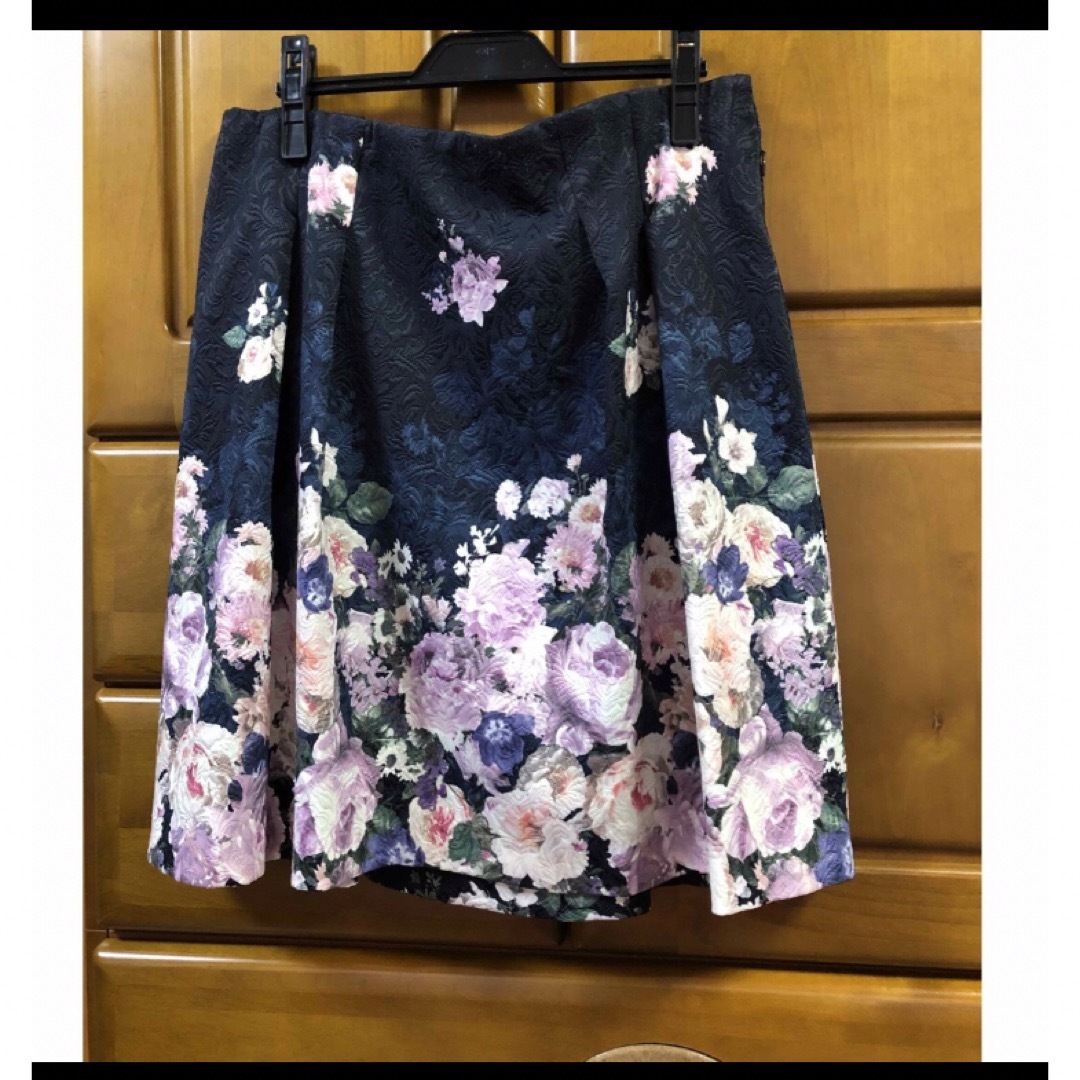Rose Tiara(ローズティアラ)のローズティアラ46スカート  レディースのスカート(ひざ丈スカート)の商品写真