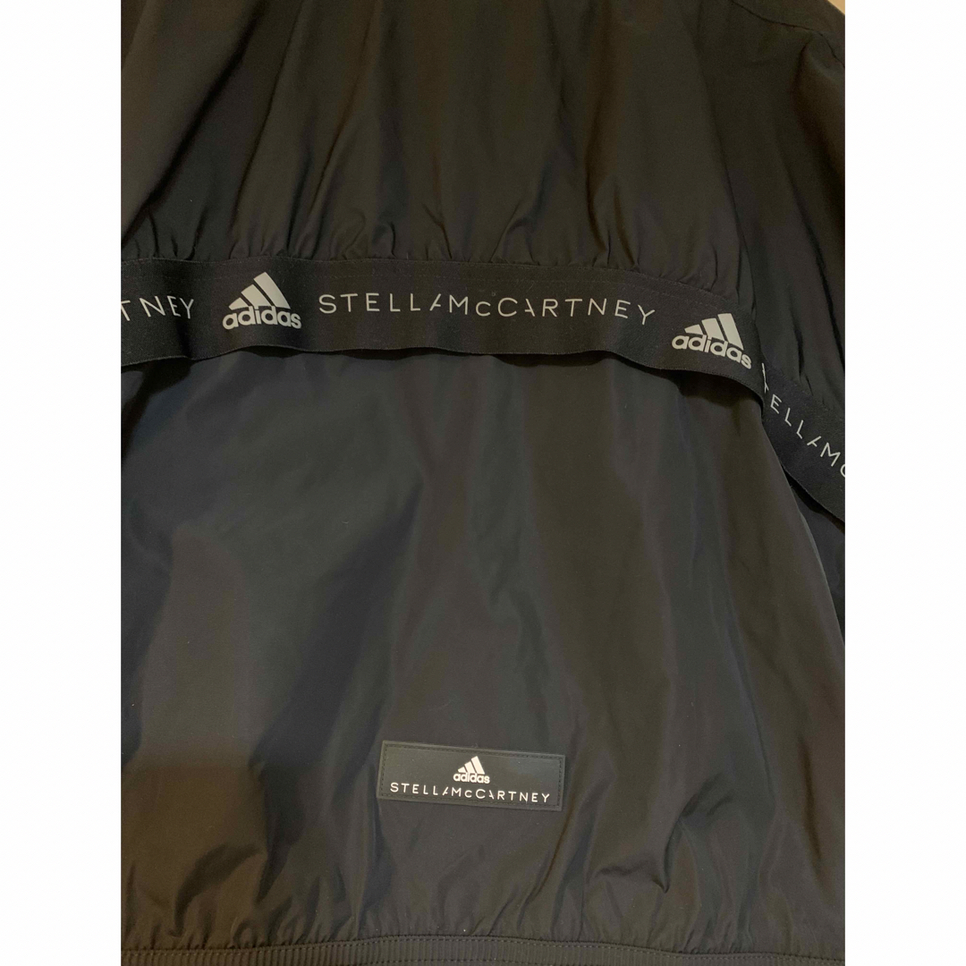 adidas by Stella McCartney(アディダスバイステラマッカートニー)のadidas by ステラマッカートニー　ブルゾン レディースのジャケット/アウター(ブルゾン)の商品写真