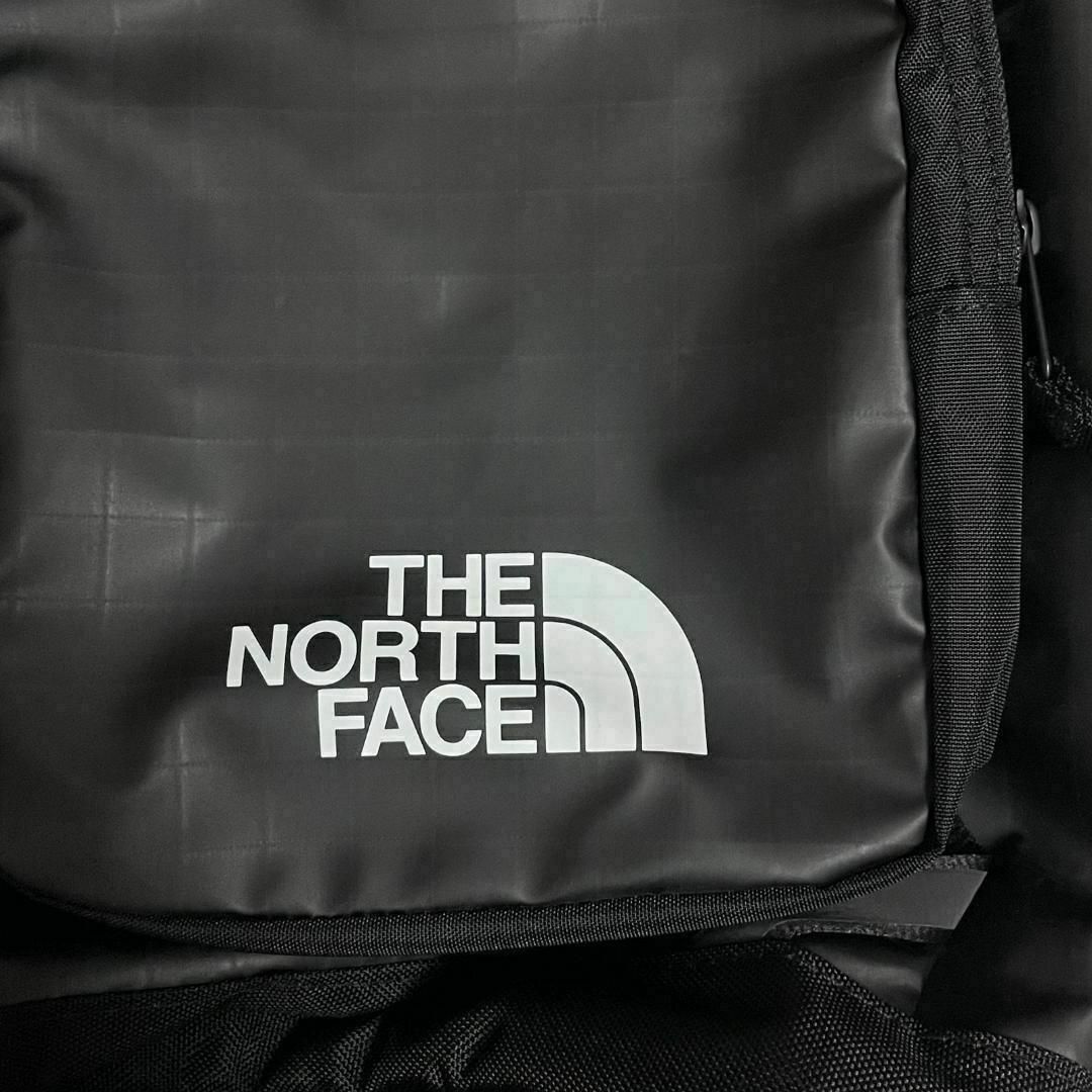 THE NORTH FACE(ザノースフェイス)のノースフェイス バッグ 黒 ベースキャンプ ブラック ボイジャートートバッグ メンズのバッグ(トートバッグ)の商品写真