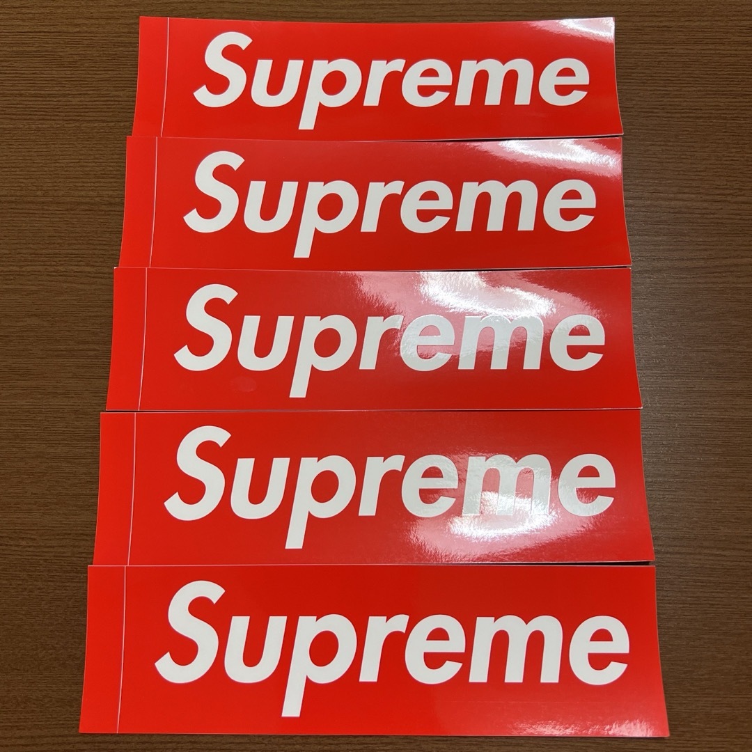 Supreme(シュプリーム)のSupreme ステッカー ５枚 自動車/バイクのバイク(ステッカー)の商品写真