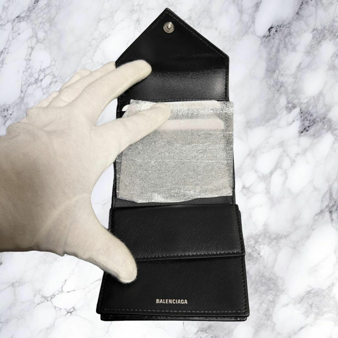 Balenciaga(バレンシアガ)の新品未使用 バレンシアガ 星柄 スタープリント レザー三つ折り財布 637450 レディースのファッション小物(財布)の商品写真
