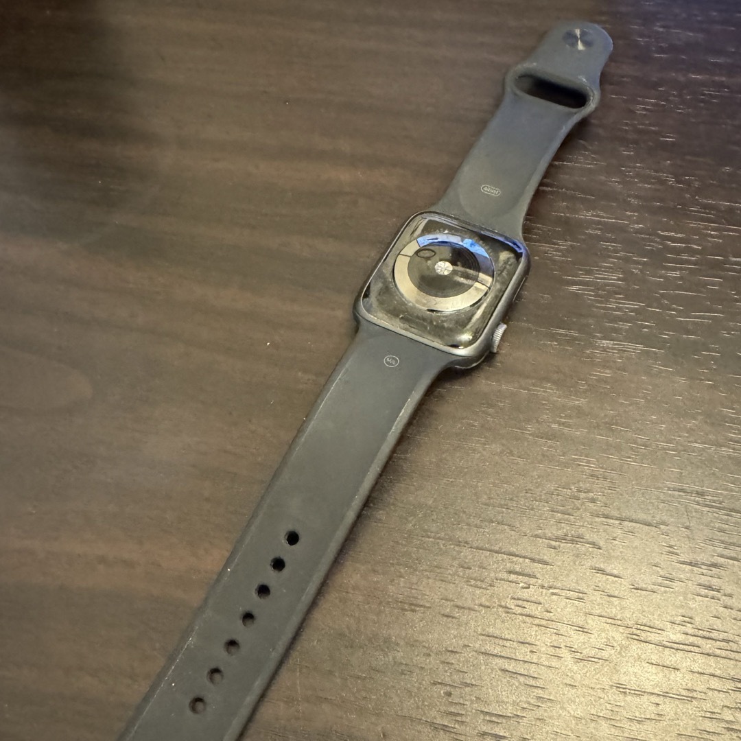 Apple Watch(アップルウォッチ)のApple watch series4 44mm ブラック GPSモデル メンズの時計(腕時計(デジタル))の商品写真