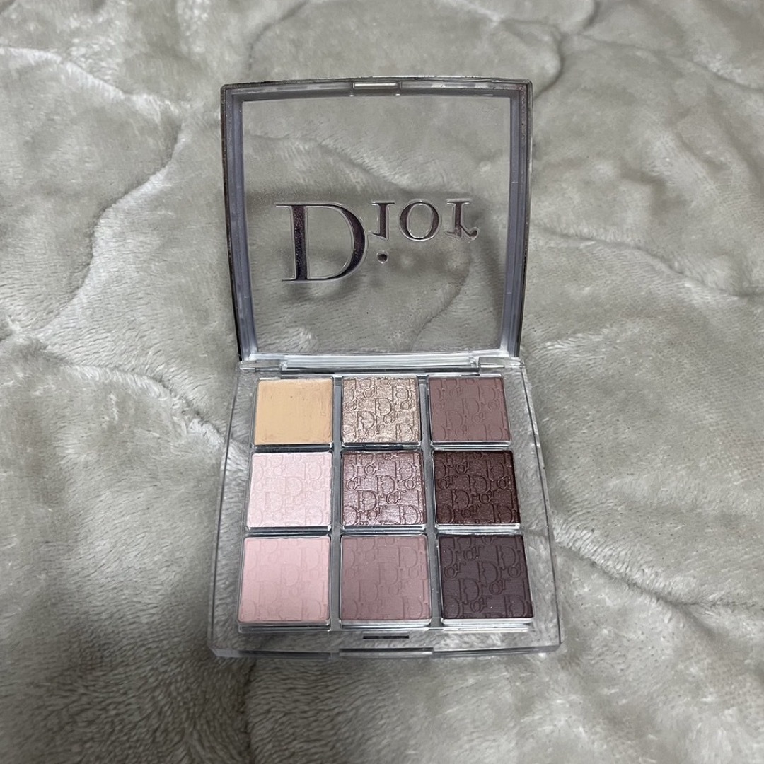 Dior(ディオール)のDior バックステージ002 コスメ/美容のベースメイク/化粧品(アイシャドウ)の商品写真