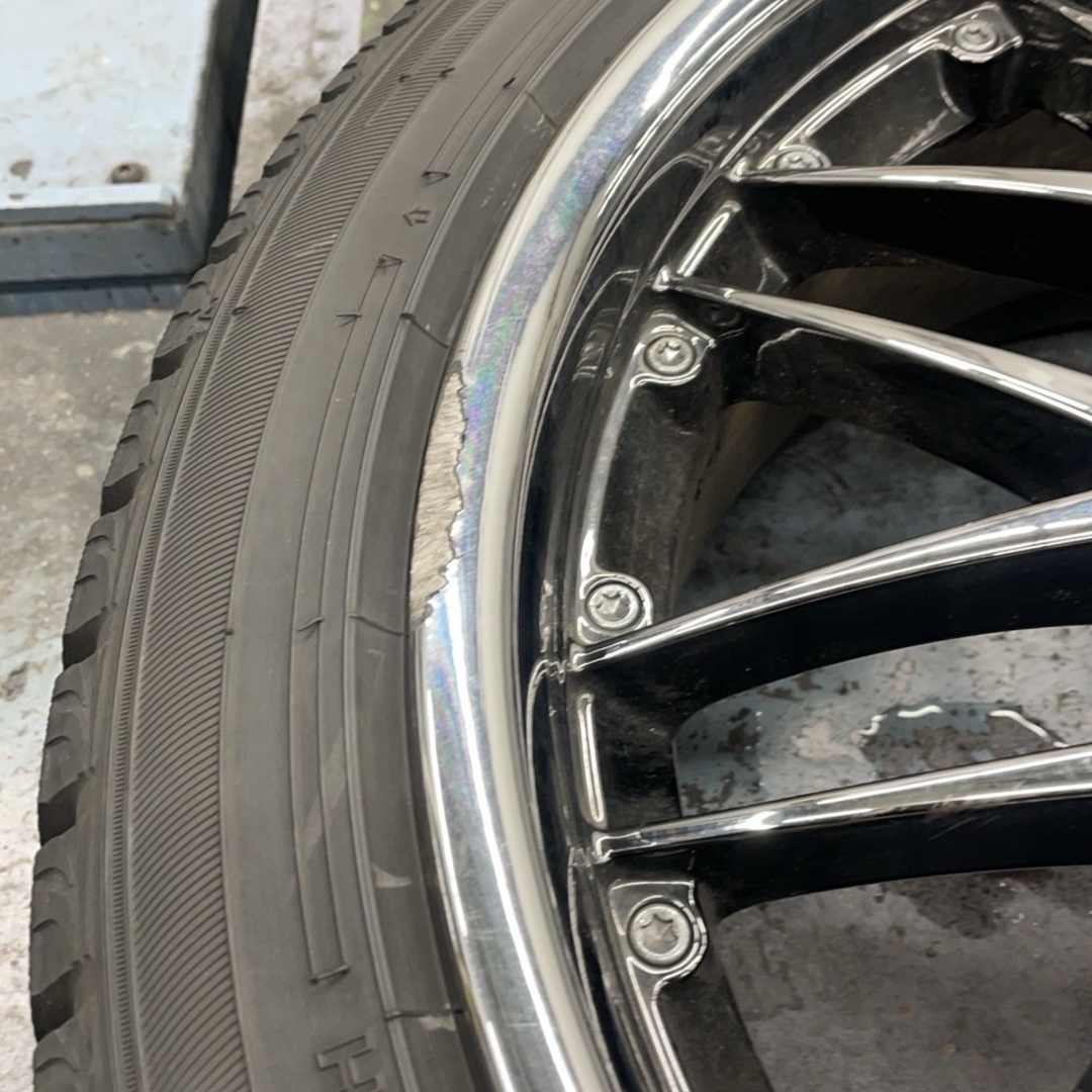 18インチアルミホイール+ 215/45R18 スタッドレス4本セット 自動車/バイクの自動車/バイク その他(その他)の商品写真