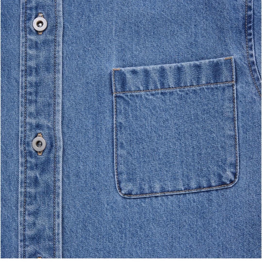 UNIQLO(ユニクロ)のデニムシャツジャケット　ユニクロ　Mサイズ レディースのジャケット/アウター(Gジャン/デニムジャケット)の商品写真