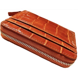 クロコダイル、ワニ革使いの男女兼用ラウンド型二つ折り財布、光沢シャイニング加工(財布)