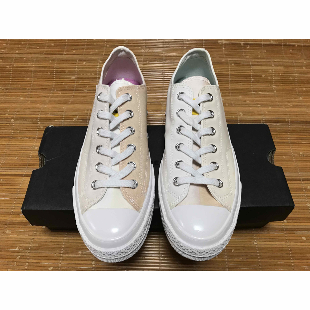 CONVERSE(コンバース)のCONVERSE CT 70 OX CHINATOWN MARKET 25.5 メンズの靴/シューズ(スニーカー)の商品写真