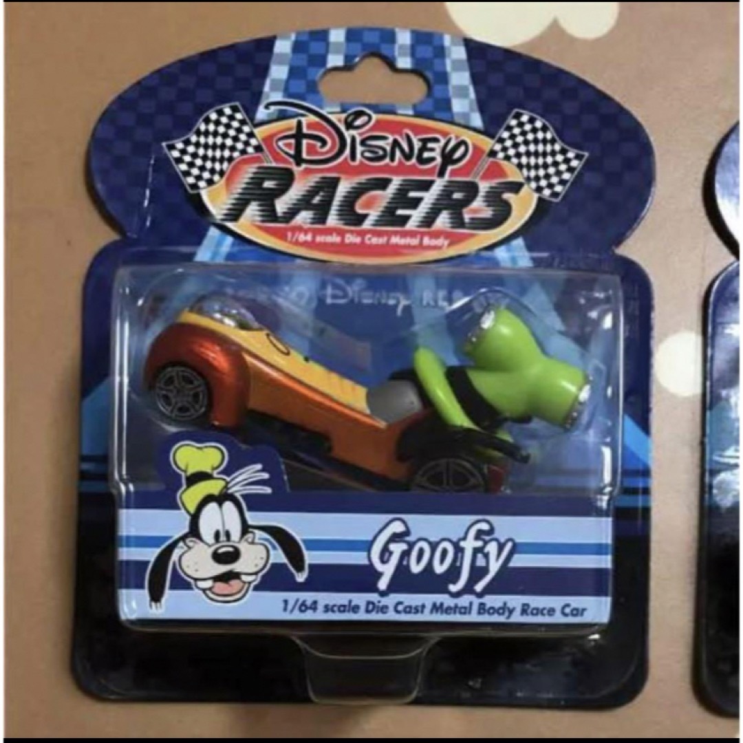 Disney(ディズニー)の東京ディズニーランド レーサーズ車おもちゃ グーフィー&マッドハッターレアTDL エンタメ/ホビーのおもちゃ/ぬいぐるみ(ミニカー)の商品写真