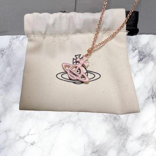 ヴィヴィアンウエストウッド(Vivienne Westwood)の新品未使用 ヴィヴィアンウエストウッド リバーシブル オーブネックレス ピンク(ネックレス)