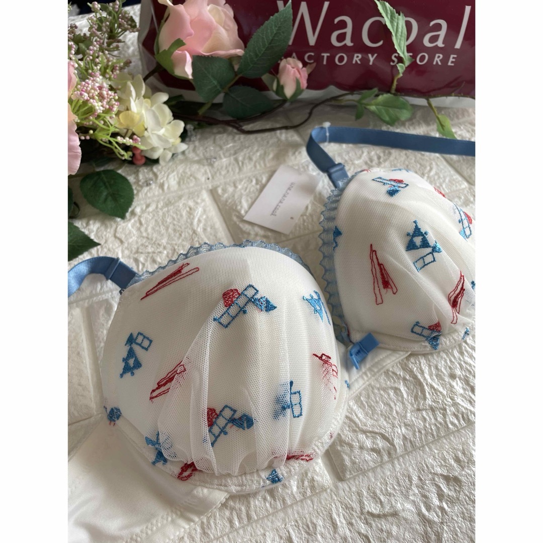 Wacoal(ワコール)のWacoal ウンナナクール ブラジャー D65 格安 ❣️ホワイト♡ᵕ̈* レディースの下着/アンダーウェア(ブラ)の商品写真