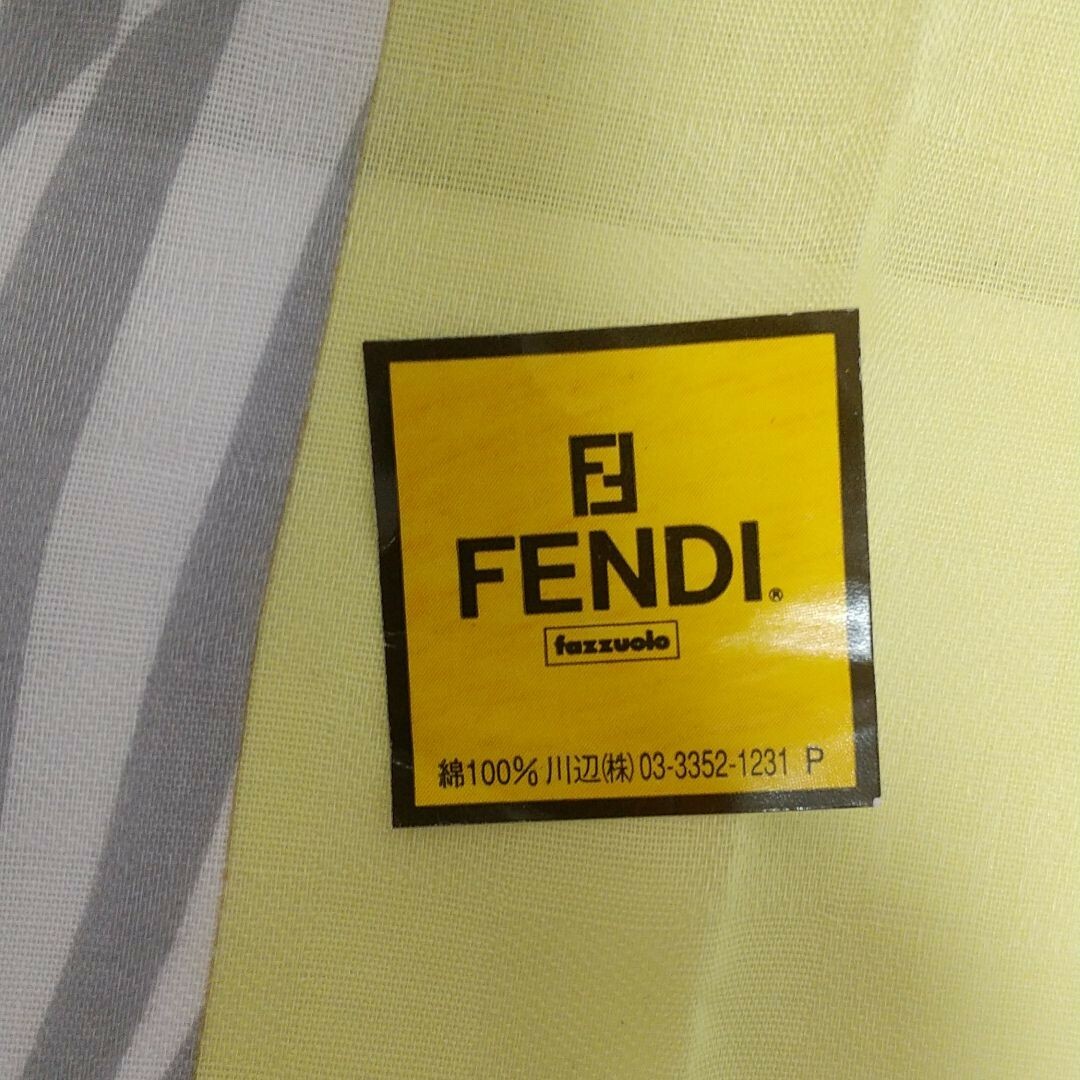 FENDI(フェンディ)のフェンディハンカチ レディースのファッション小物(ハンカチ)の商品写真