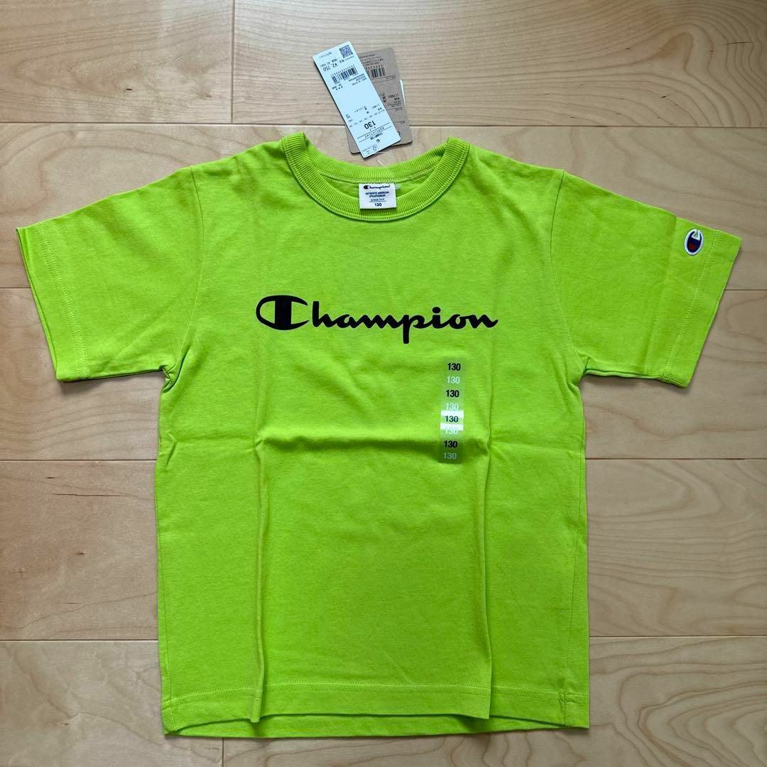 Champion(チャンピオン)の新品　Champion ライトオン　ロゴプリントTシャツ　子供服　ライム　130 キッズ/ベビー/マタニティのキッズ服男の子用(90cm~)(Tシャツ/カットソー)の商品写真