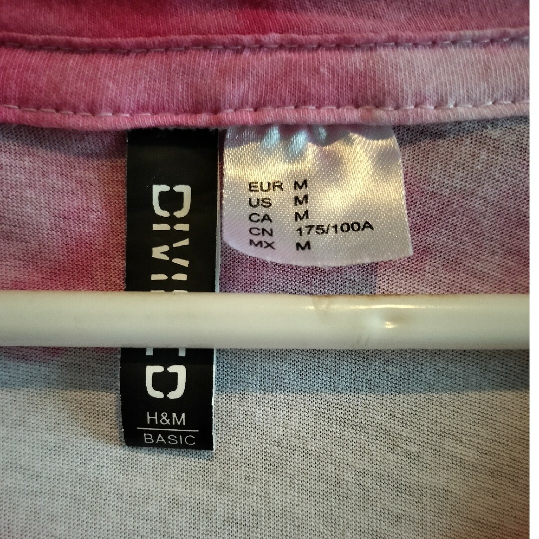 H&M(エイチアンドエム)のＨ&M Tシャツ メンズのトップス(Tシャツ/カットソー(半袖/袖なし))の商品写真