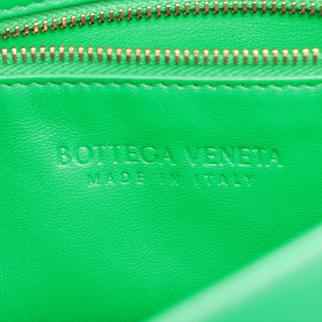 Bottega Veneta(ボッテガヴェネタ)のボッテガヴェネタ カセット レザー  グリーン レディース ショルダーバッ レディースのバッグ(ショルダーバッグ)の商品写真