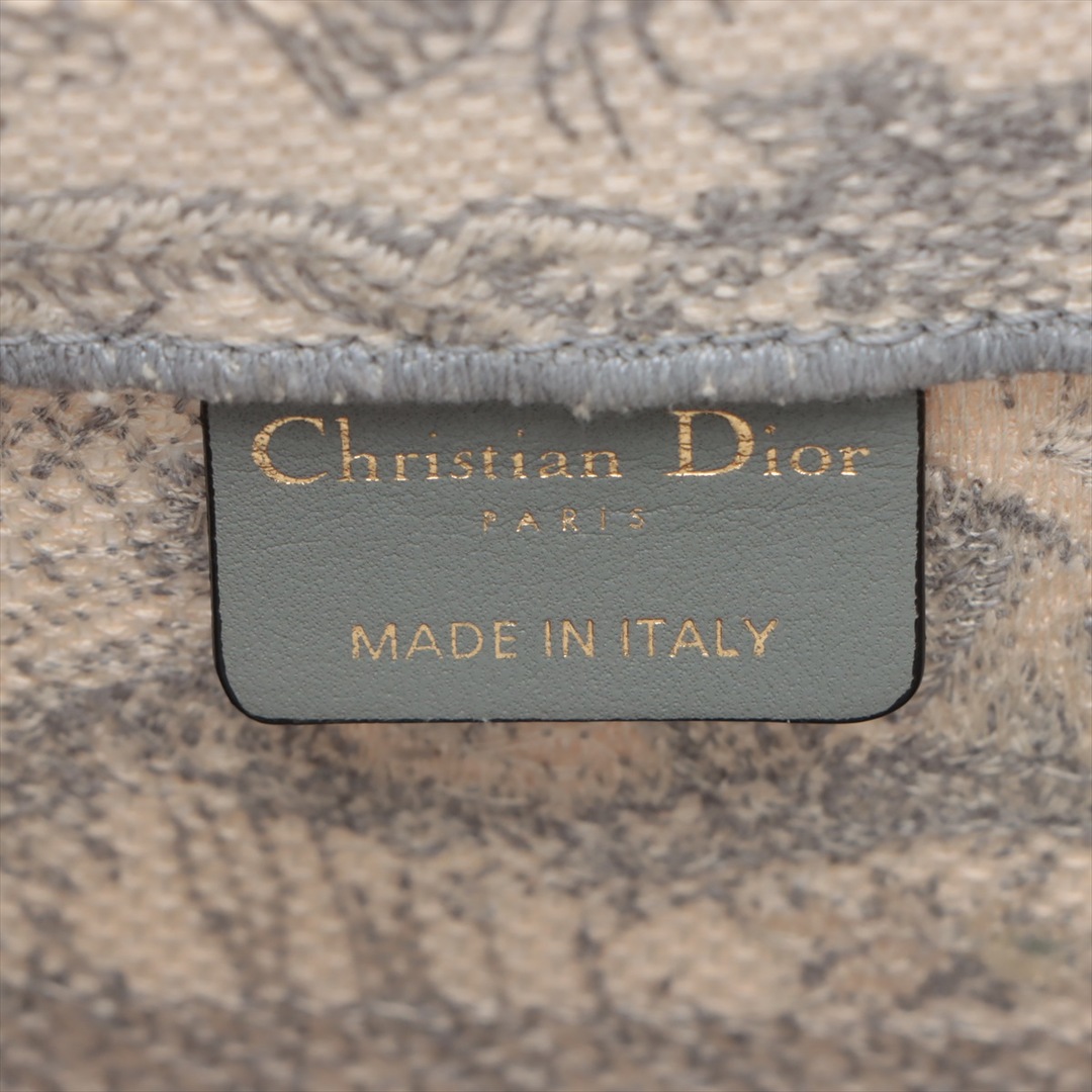 Christian Dior(クリスチャンディオール)のクリスチャンディオール ブックトート スモール キャンバス  グレー レデ レディースのバッグ(トートバッグ)の商品写真