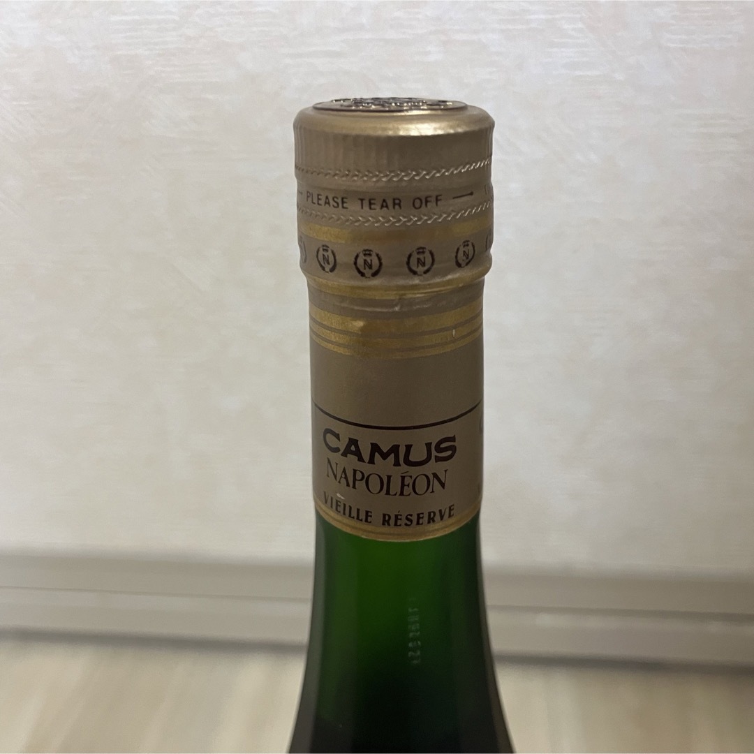 カミュ(カミュ)のCAMUS カミュ　COGNAC コニャック　ナポレオン  未開栓 食品/飲料/酒の酒(ブランデー)の商品写真