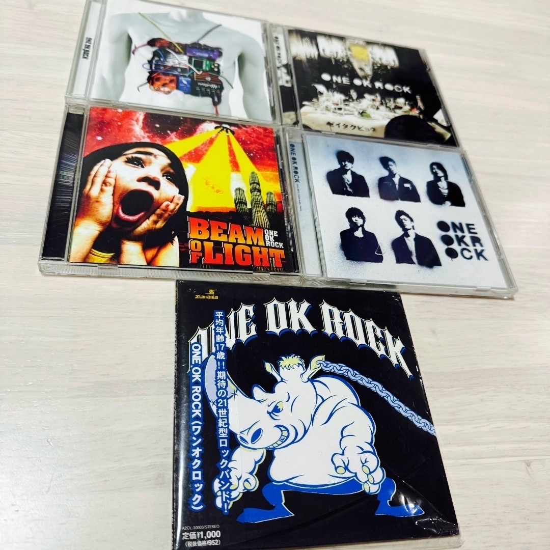 ONE OK ROCK(ワンオクロック)の【廃盤有り】ONE OK ROCK CD5枚セット / ワンオク エンタメ/ホビーのCD(ポップス/ロック(邦楽))の商品写真