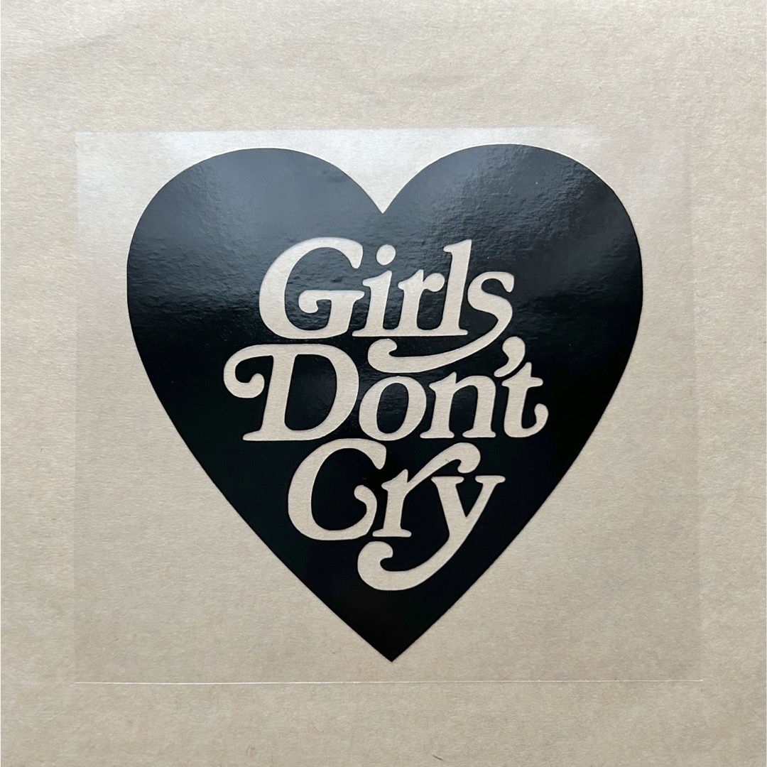Girls Don't Cry(ガールズドントクライ)のGirls don't Cry ガールズドントクライ ステッカー◆黒マット◆ メンズのファッション小物(その他)の商品写真